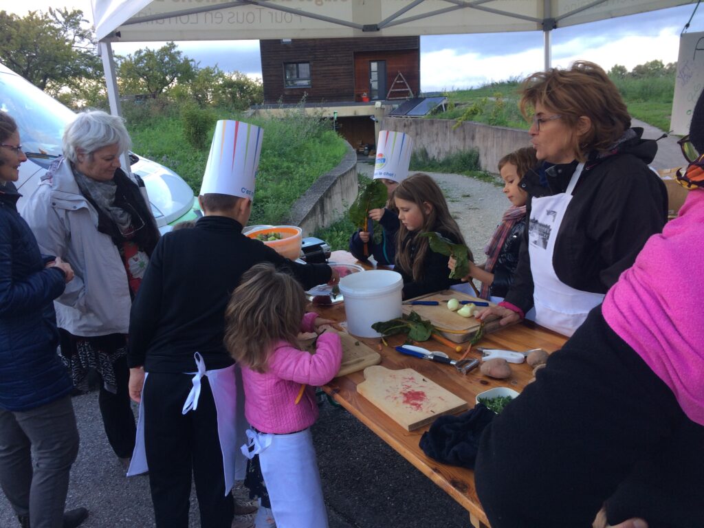 les enfants en plein travail